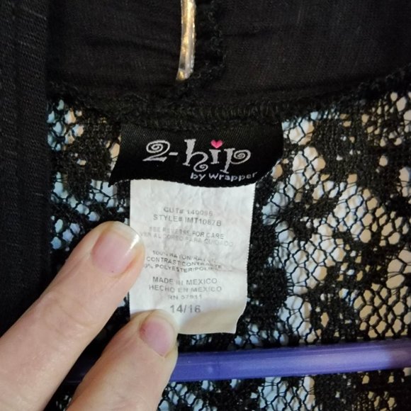 EUC Black lace Cover-Up by 2-Hip by Wrapper - Picture 3 of 4